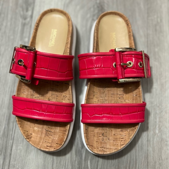 Michael Kors Vibrant Pink Buckle Slides - Picture 1 of 4
